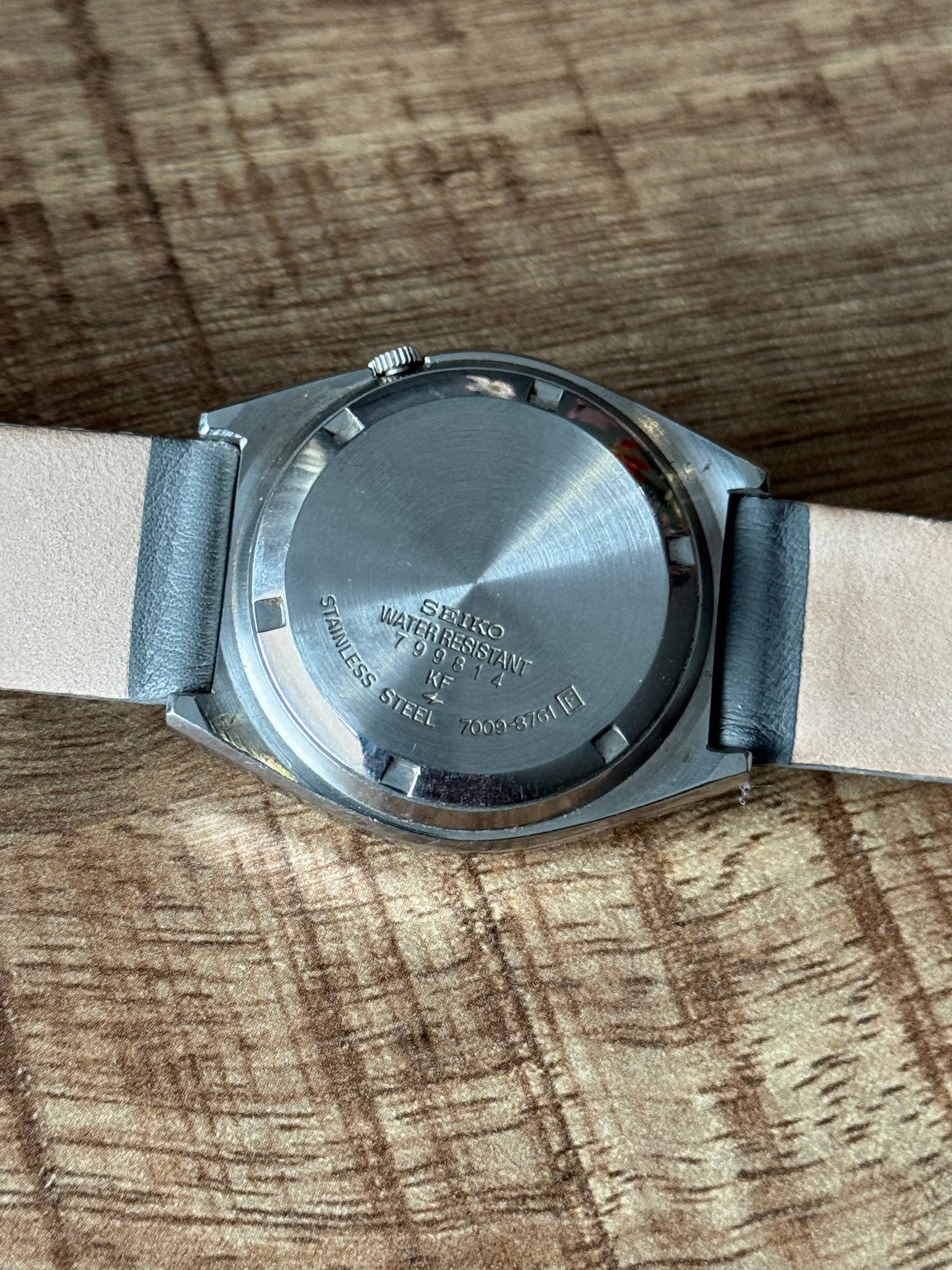Seiko 5 7009-8761