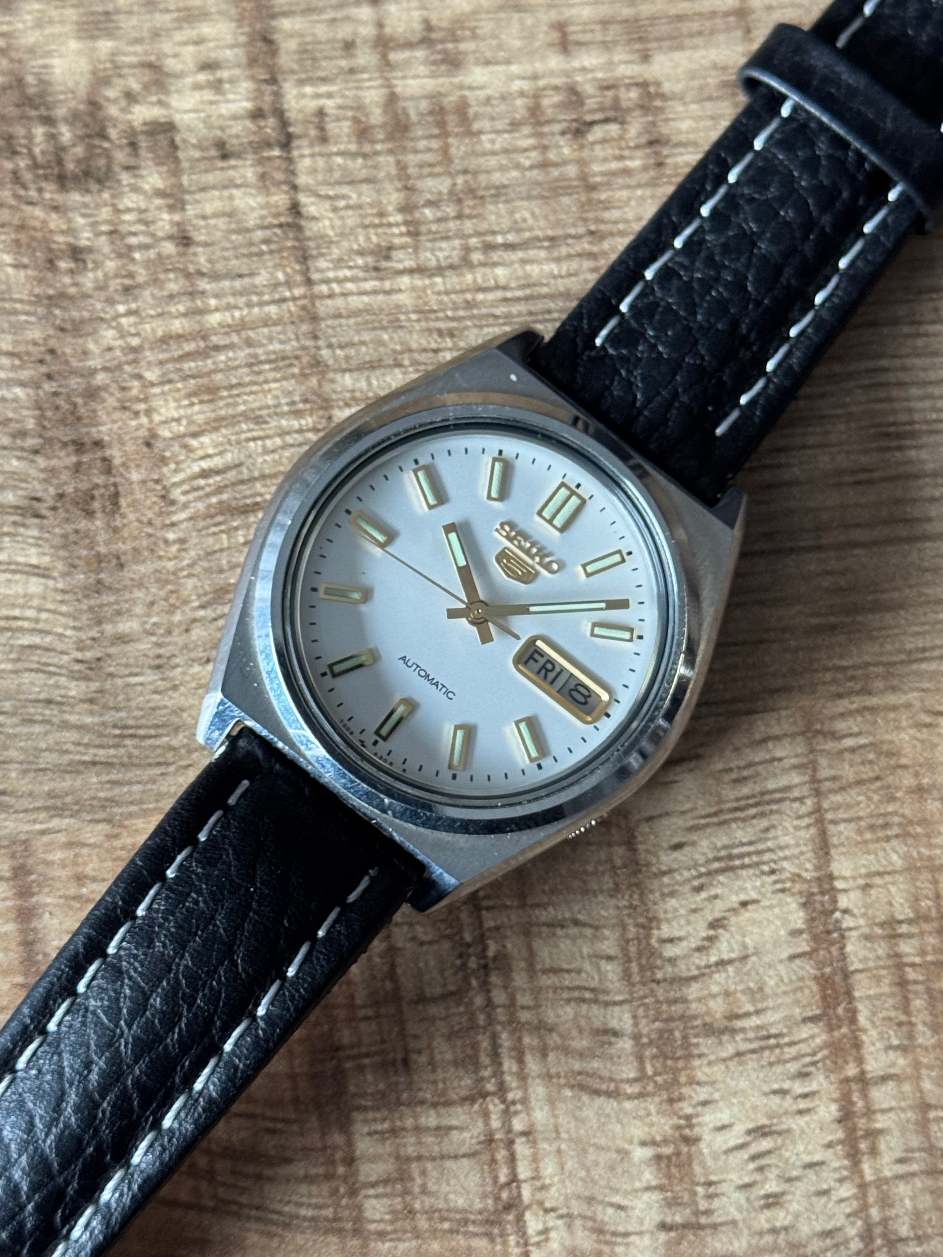 Seiko 5 7009-876A