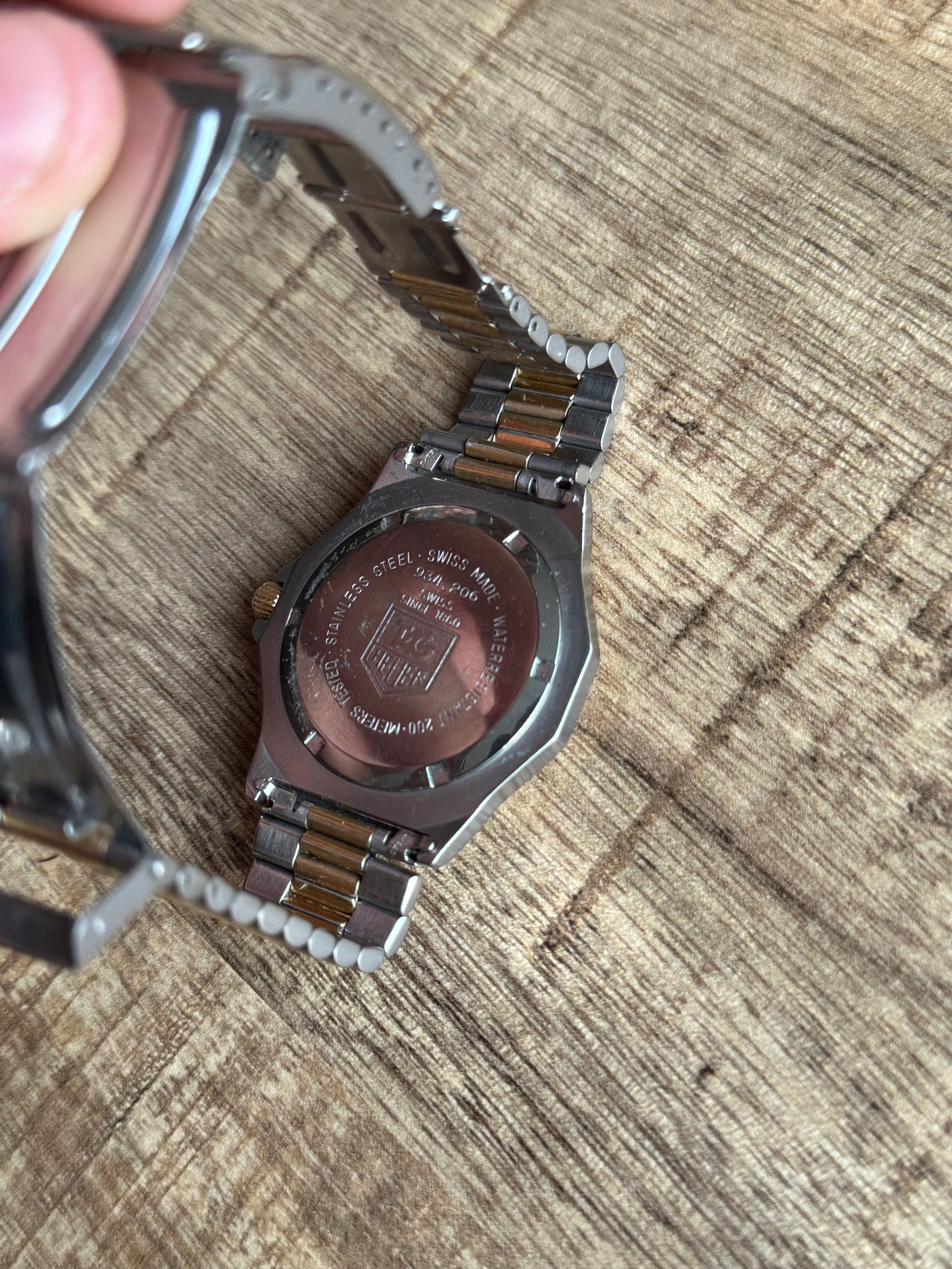 Tag Heuer 3000 Professional 934.206